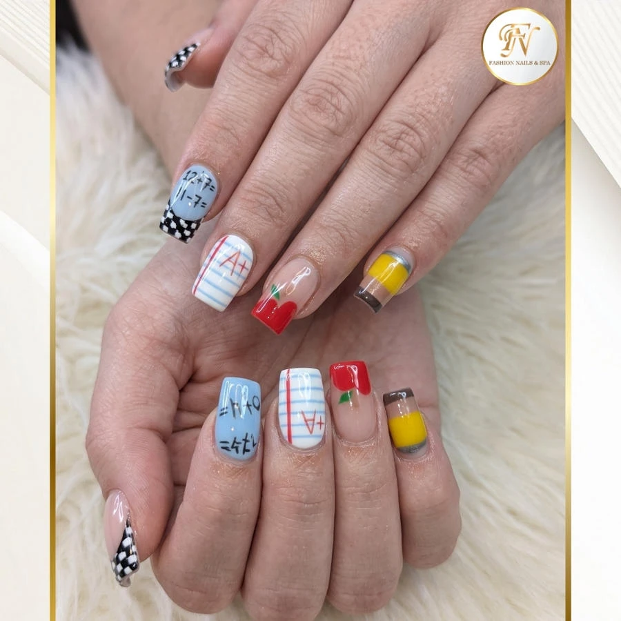 Nails Design